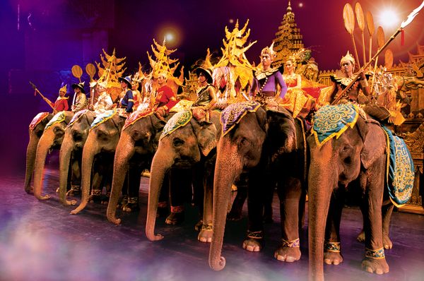 phuket-fantasea-show