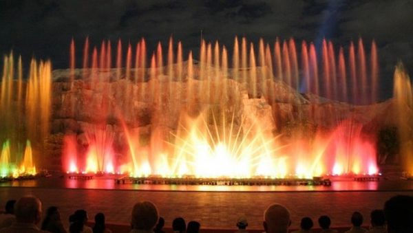 san-khau-nhac-nuoc-vinpearl-land-tour-nha-trang-2-ngay-3-dem-bazan-travel