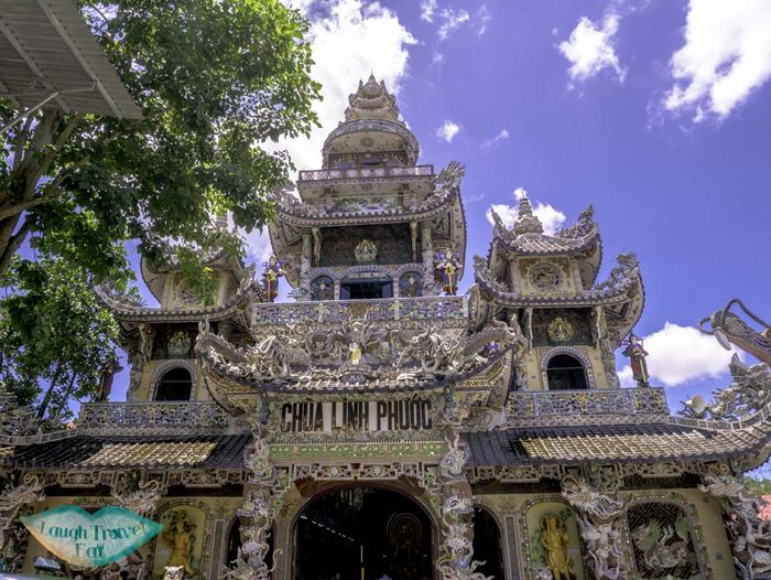chua-linh-phuoc-chua-ve-chai-da-lat