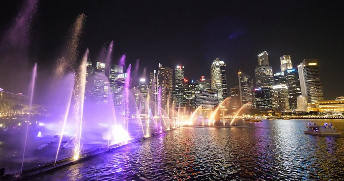 spectra-light-water-show