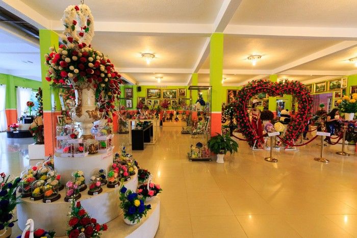 showroom-hoa-kho-du-lich-da-lat-bazan-travel