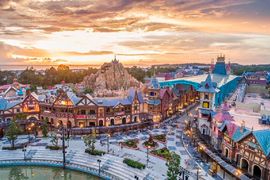 Tour Phú Quốc khám phá Grand World - Vinwonders