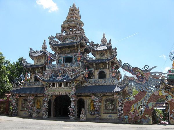 chua-linh-phuoc-bazantravel