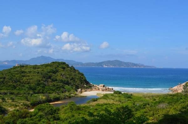 du-lich-dao-binh-hung-9
