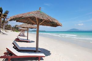 White Sand Doc Let Beach Resort & Spa Nha Trang