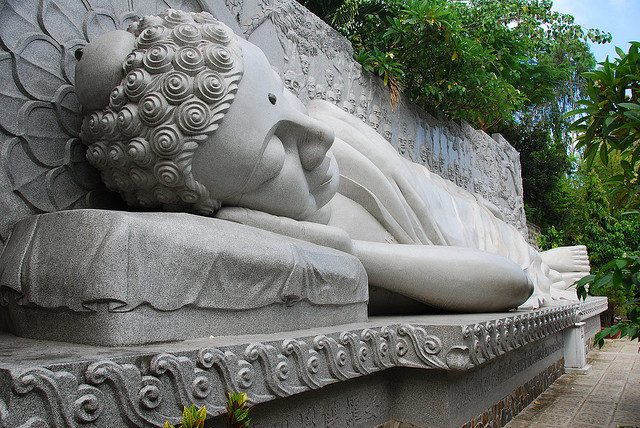 chua-long-son-nha-trang-1