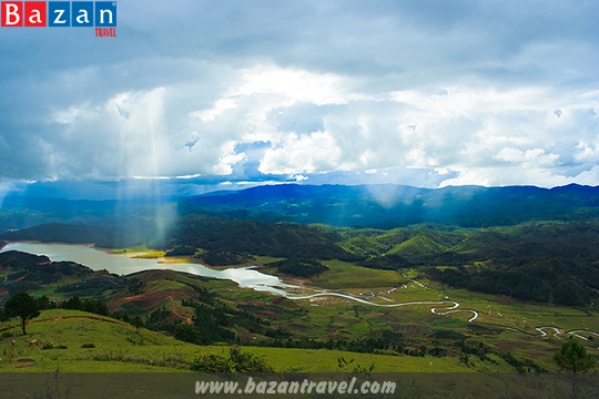 suoi-vang-suoi-bac-tour-du-lich-da-lat-ngan-hoa-mua-le-hoi-3n2d
