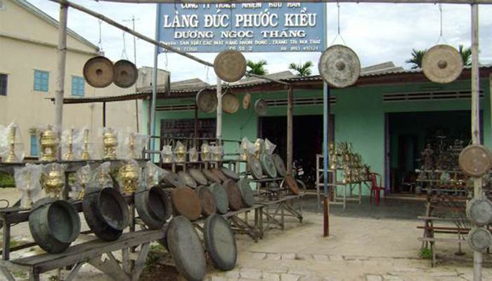 lang-duc-dong-phuoc-kieu
