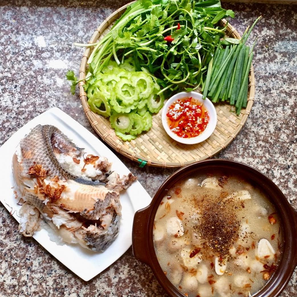 Cách nấu cháo cá lóc rau đắng chuẩn vị miền Tây