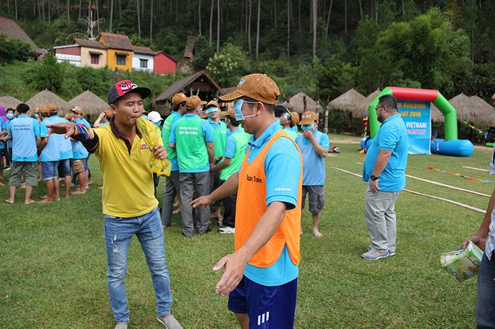thue-mc-team-building-cong-ty