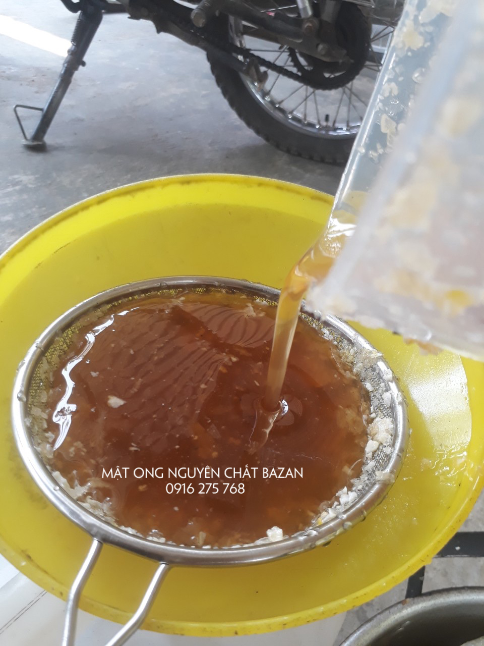 Mật Ong Rừng Nguyên Chất, Hoàn Tiền Gấp Đôi Nếu Phát Hiện Giả