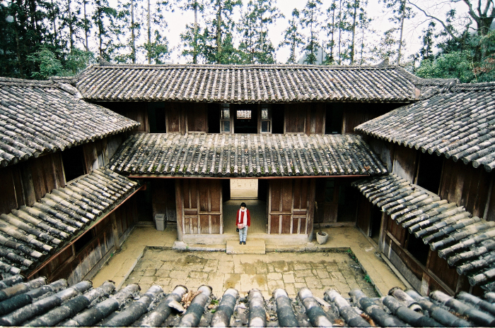 dinh-thu-vua-meo-tour-ha-noi-ha-giang-cao-bang-ban-gioc-ba-be-tet-nguyen-dan