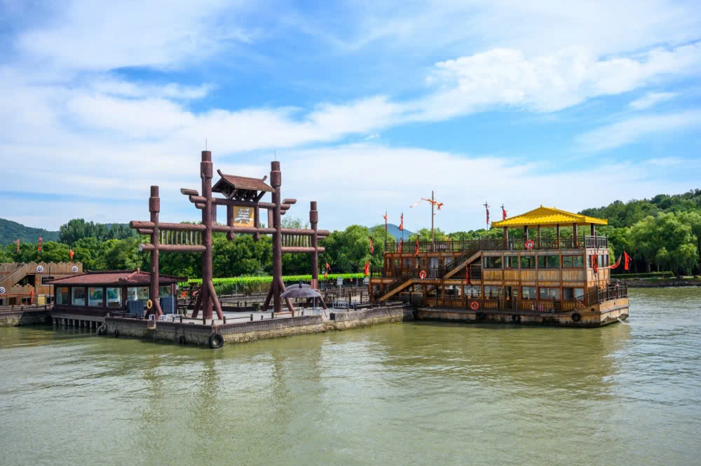 Khám phá kho tàng ý tưởng sống ý nghĩa tại https//ideasforlife.tv/ - Hành trình kiến tạo cuộc đời trọn vẹn