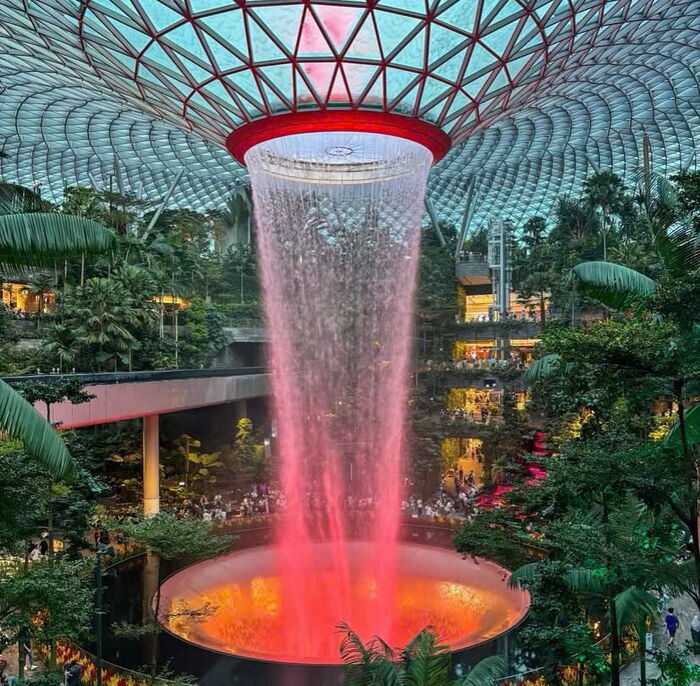 jewel-changi-singapore